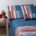 Federe e lenzuolo sopra in cotone con stampa geometrica righe rosse, naturali e blu