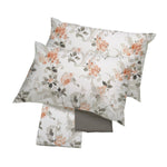 Completo letto Melide Happidea in cotone naturale con stampa floreale e sottofondo ornamentale misura matrimoniale
