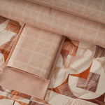 Elegante completo letto in percalle di cotone con delicata geometria naturale rosato collezione Paola Marella