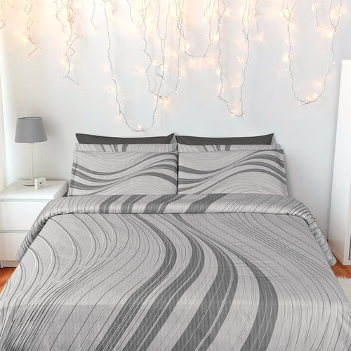 Trapunta Odeon matrimoniale con stampe di linee color grigio