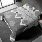Quilted Bedspread - Hishigata